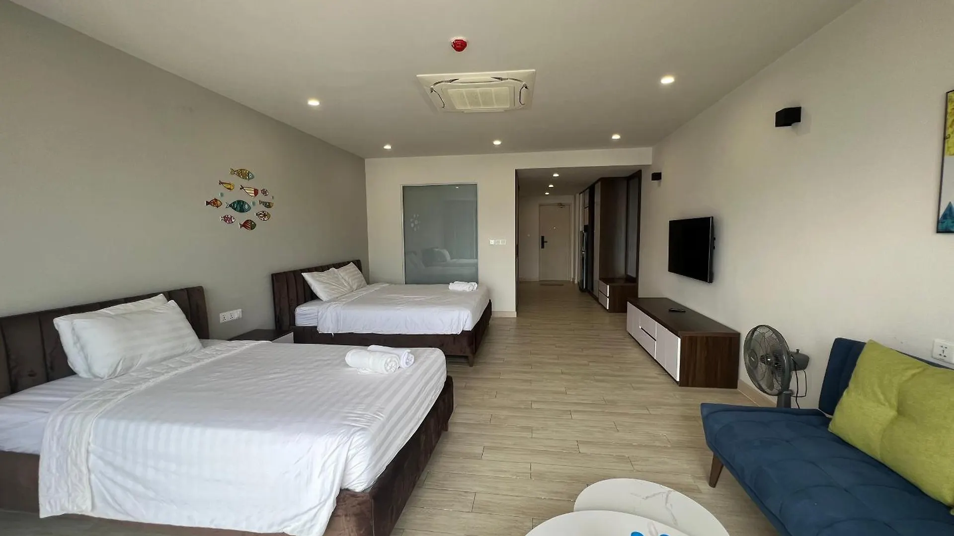 Sunrise Apartment Nha Trang 0*,  Vietnam