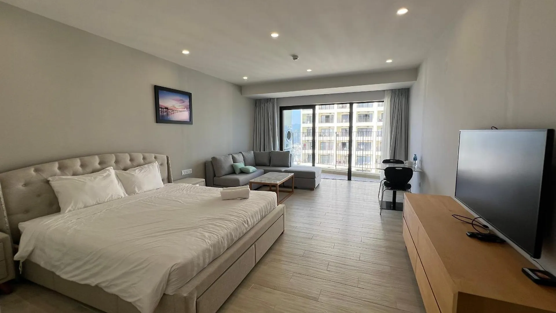 Sunrise Apartment Nha Trang Vietnam