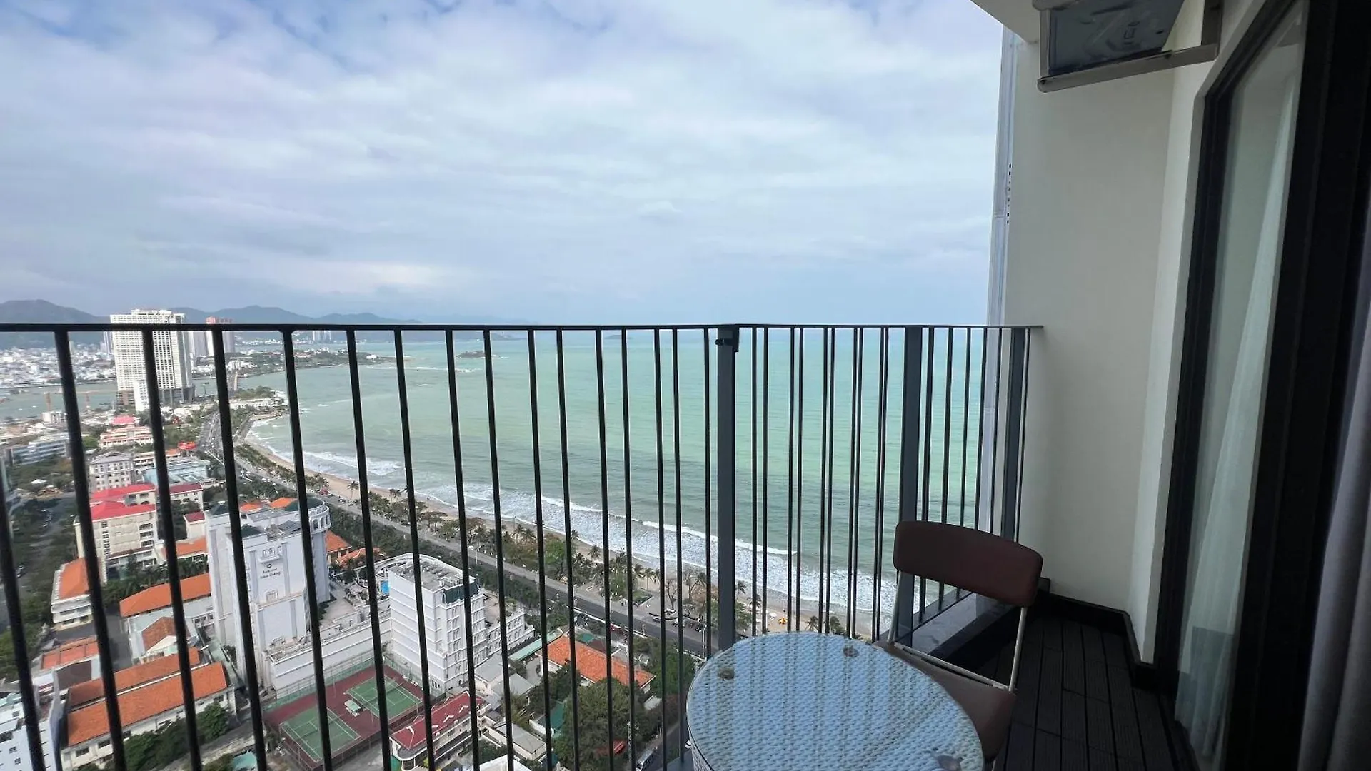 Sunrise Apartment Nha Trang 0*,