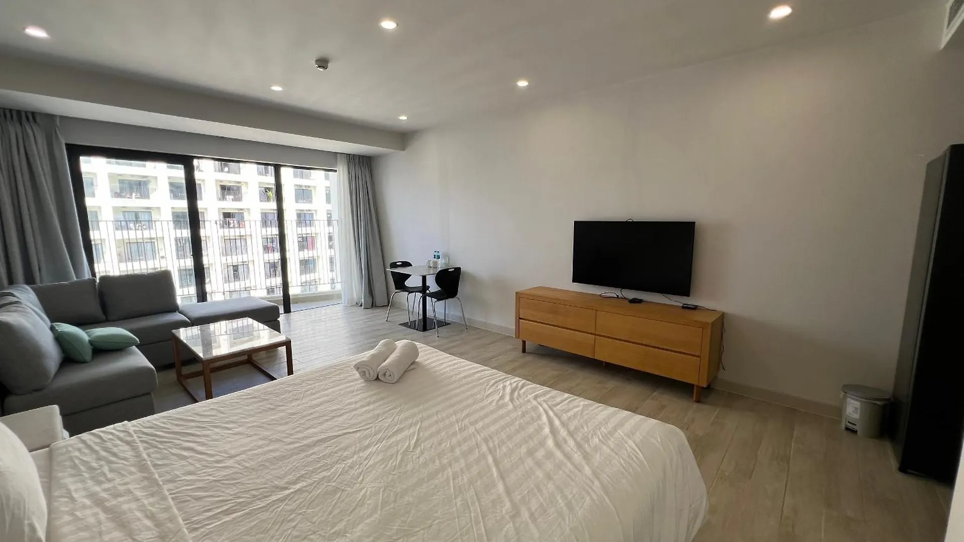 Sunrise Apartment نها ترانج