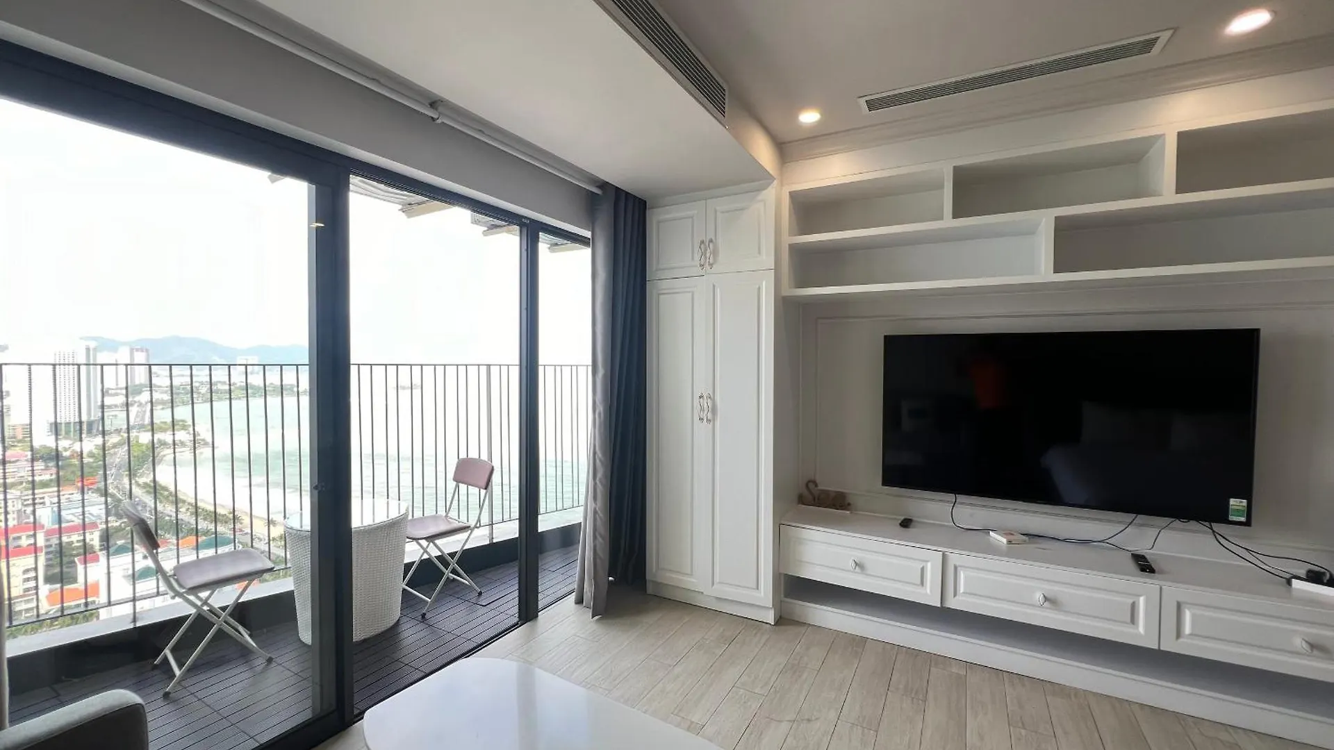 Sunrise Apartment نها ترانج